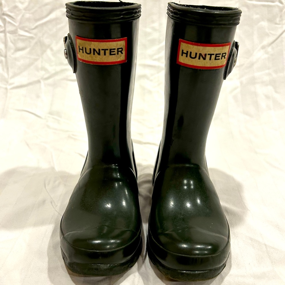Hunter toddler rain boots in hunter green